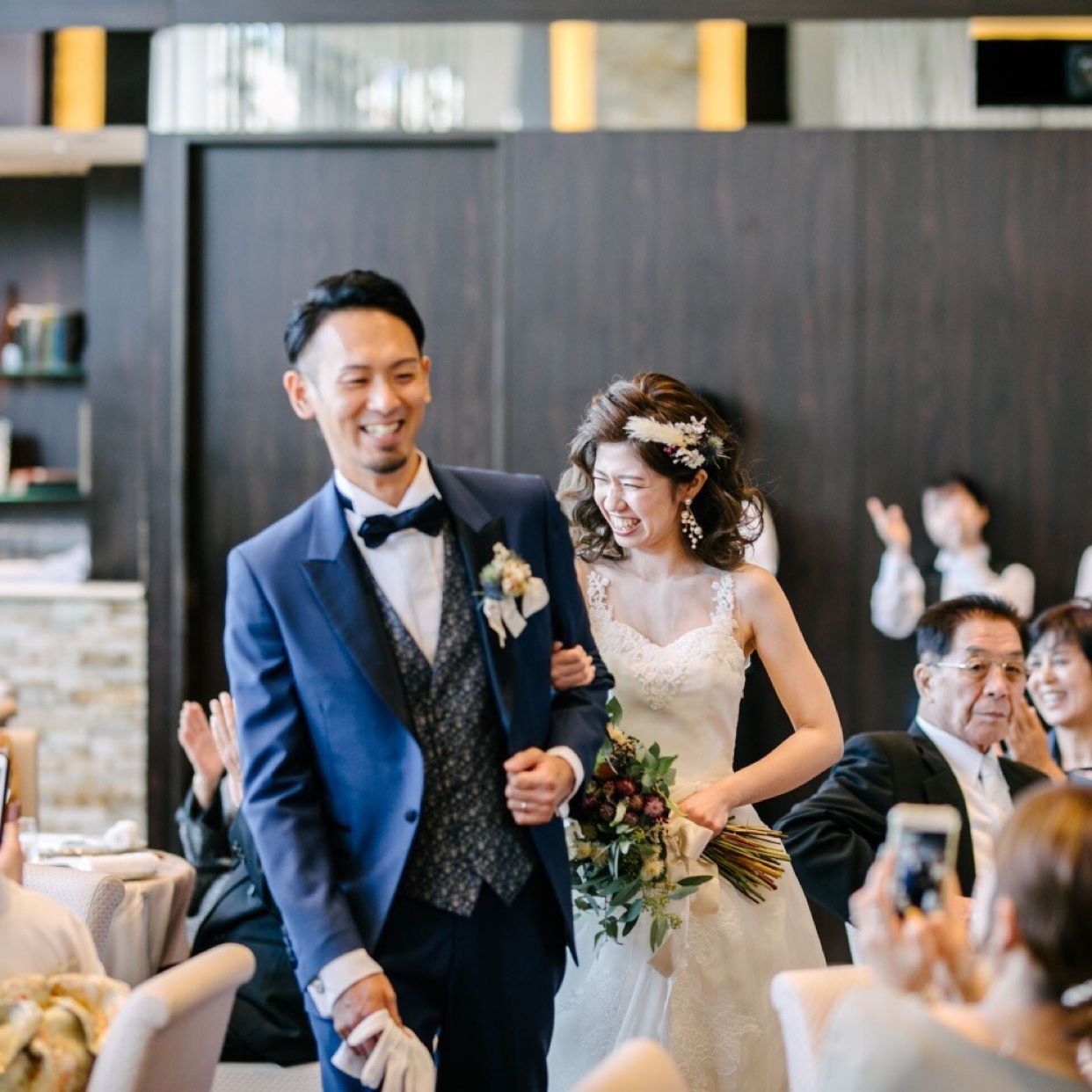 披露宴パーティのカバー写真