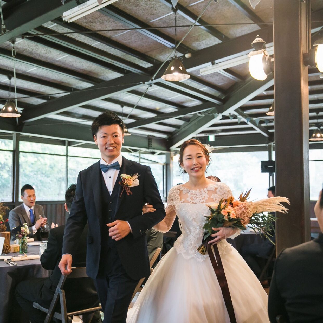 披露宴パーティのカバー写真