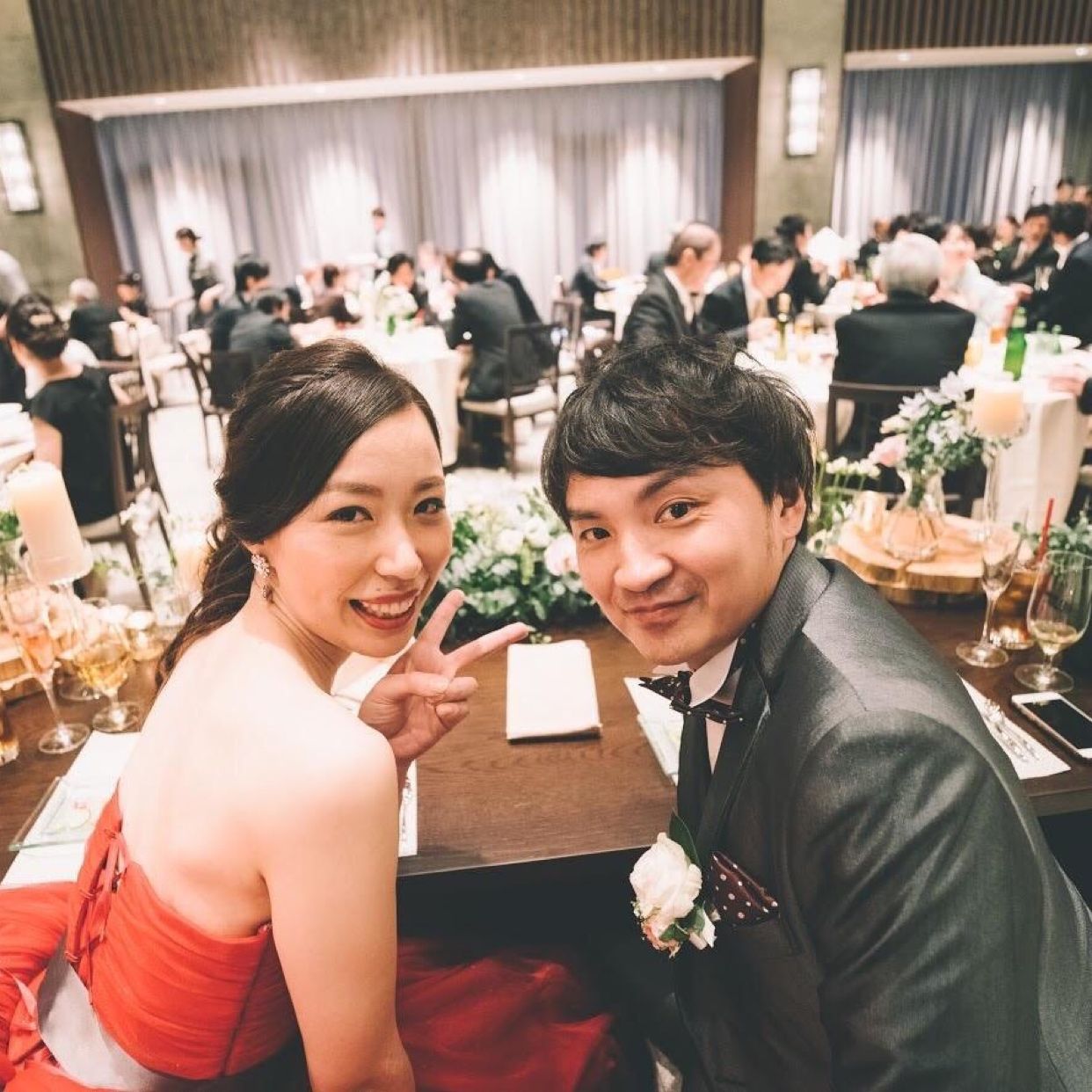 披露宴パーティのカバー写真