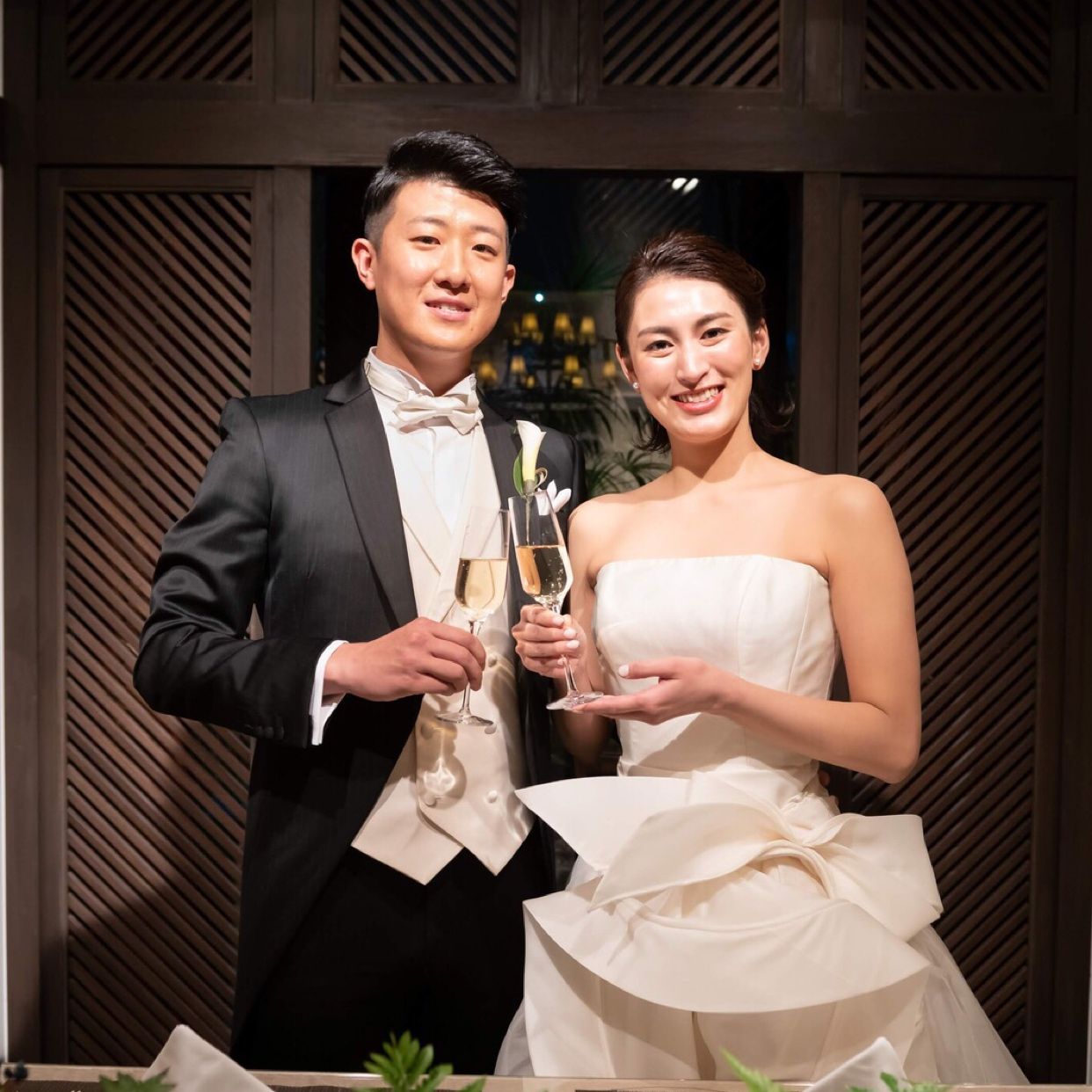 披露宴パーティのカバー写真