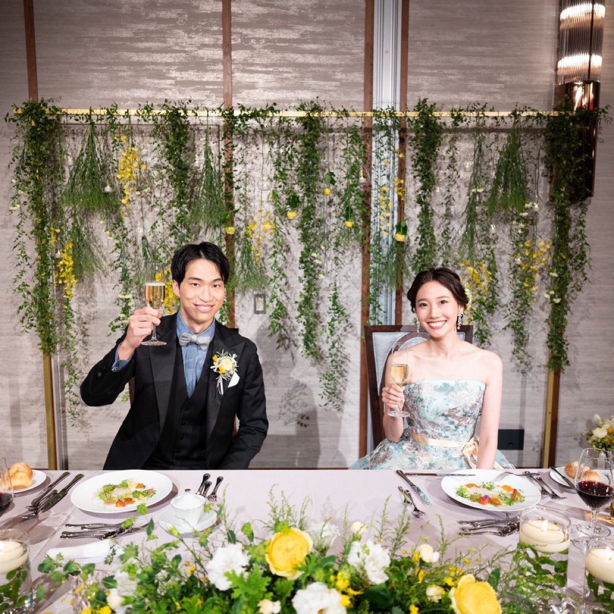 披露宴パーティのカバー写真