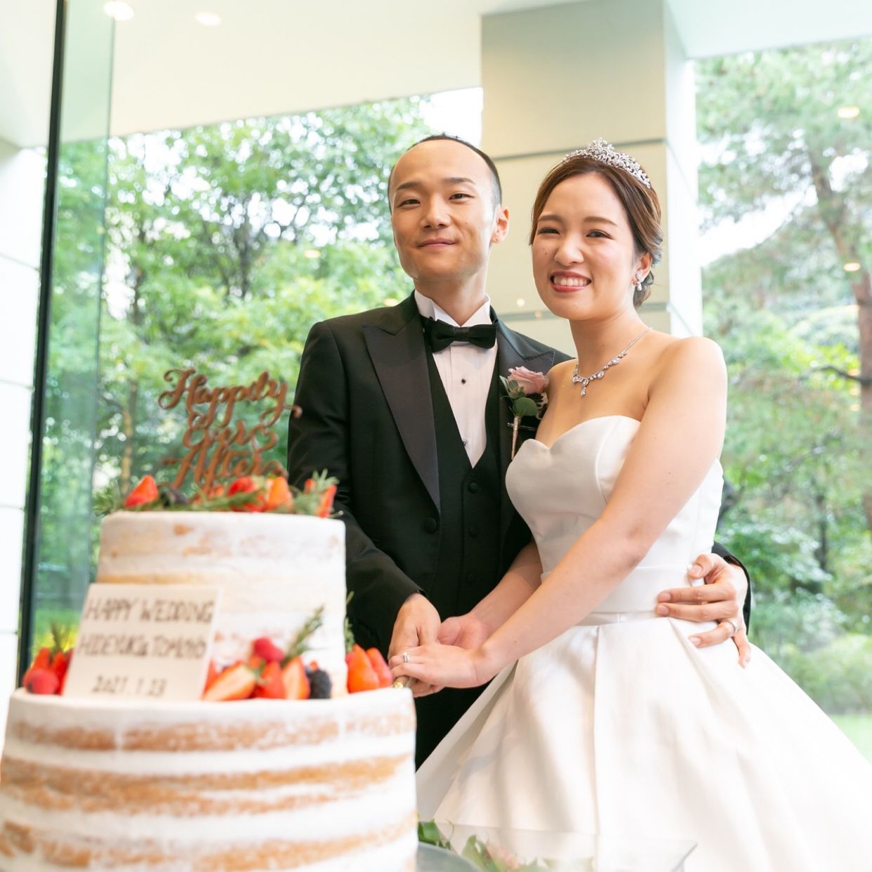 披露宴パーティのカバー写真