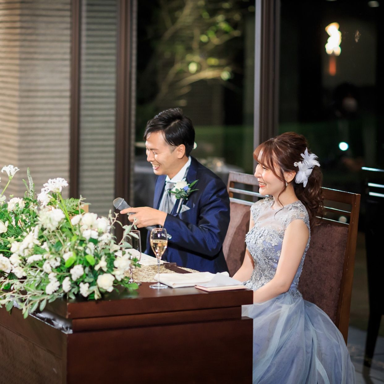 披露宴パーティのカバー写真