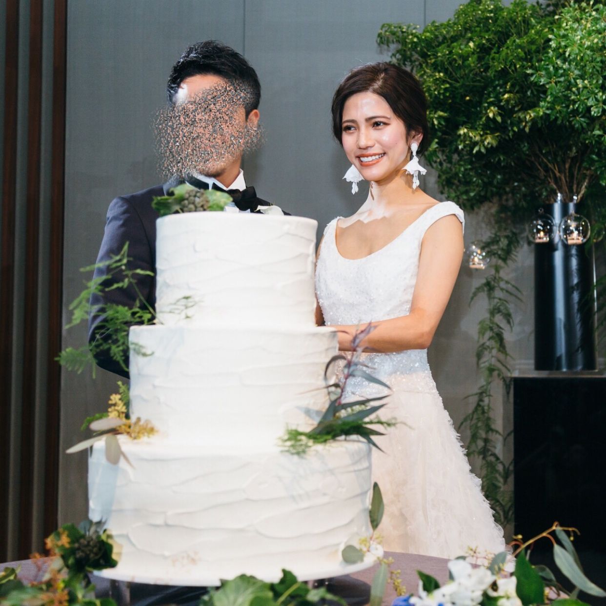 披露宴パーティのカバー写真