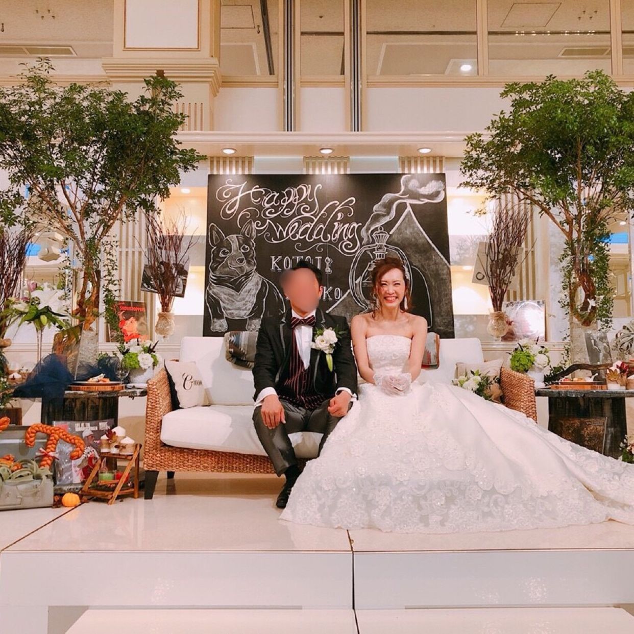 披露宴パーティのカバー写真