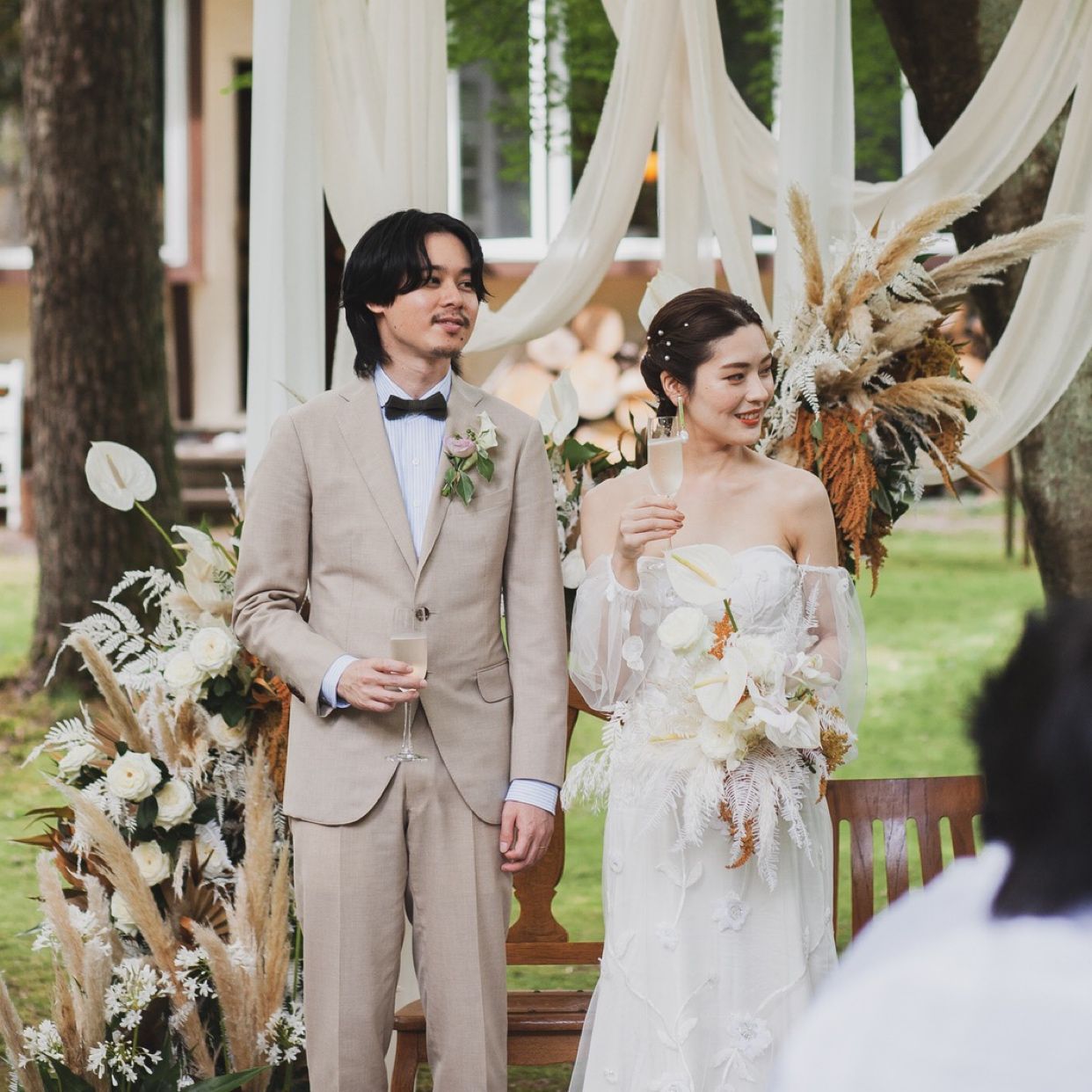 披露宴パーティのカバー写真