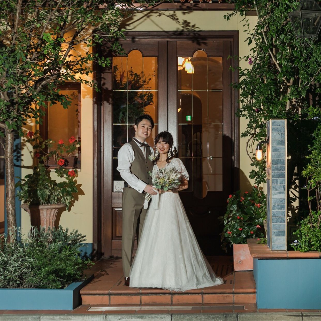 披露宴パーティのカバー写真