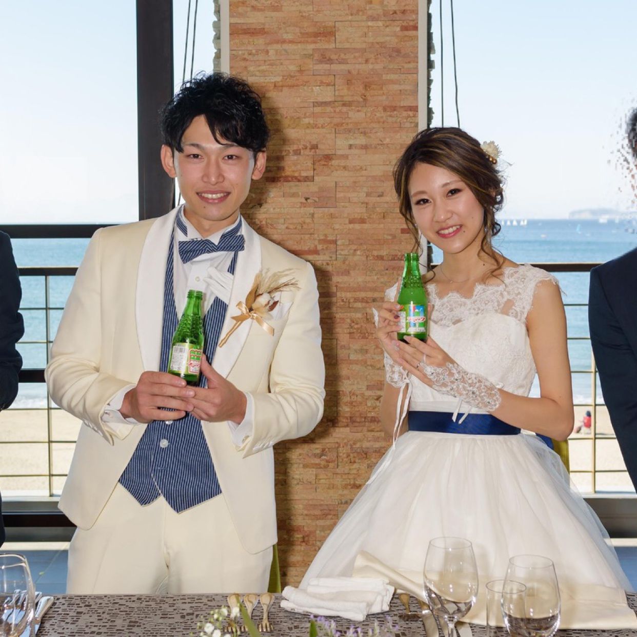 披露宴パーティのカバー写真