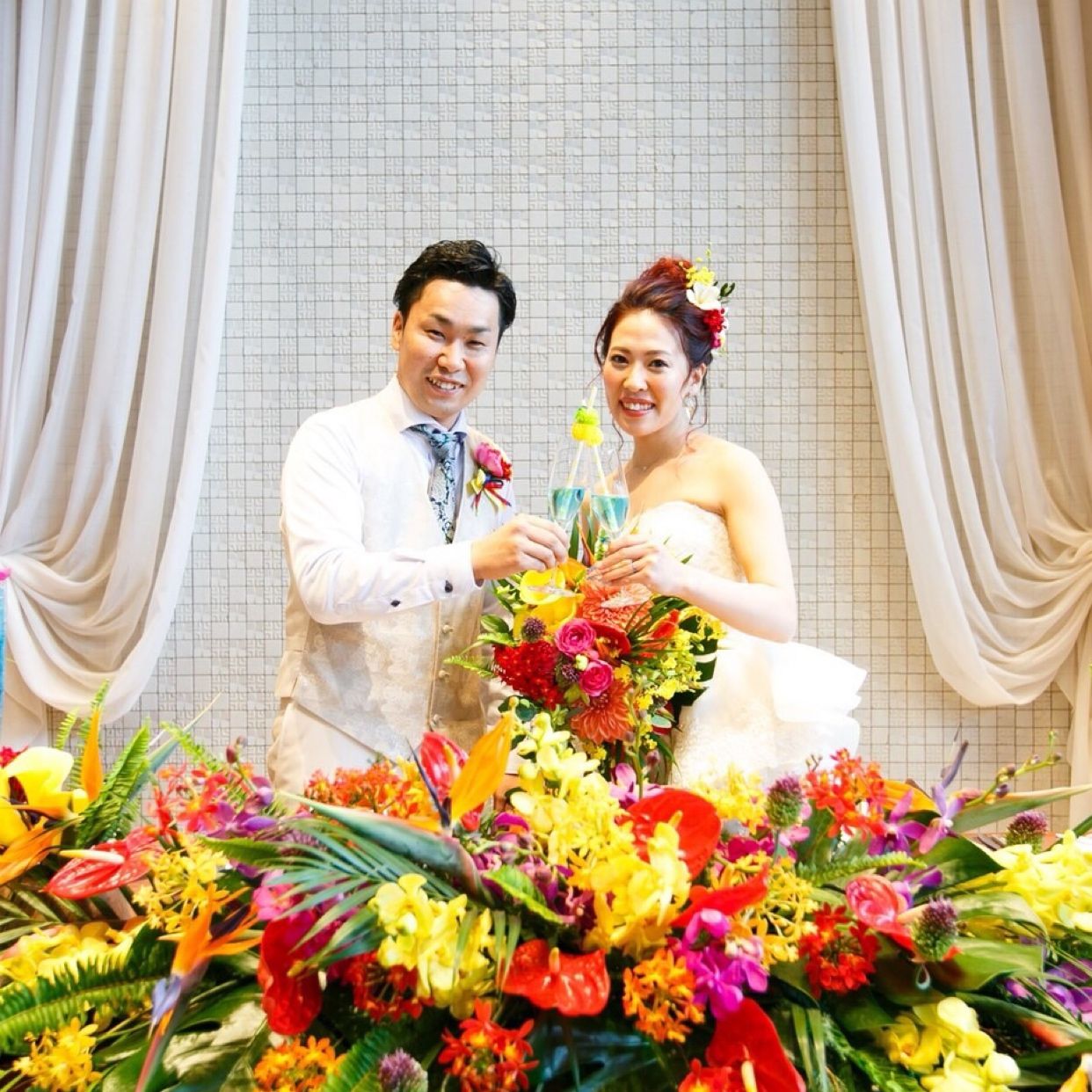 披露宴パーティのカバー写真