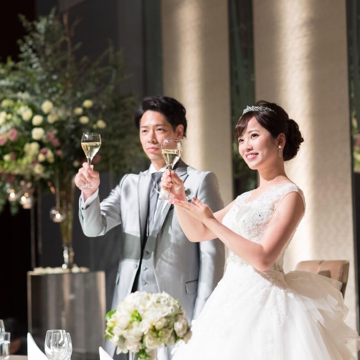 披露宴パーティのカバー写真