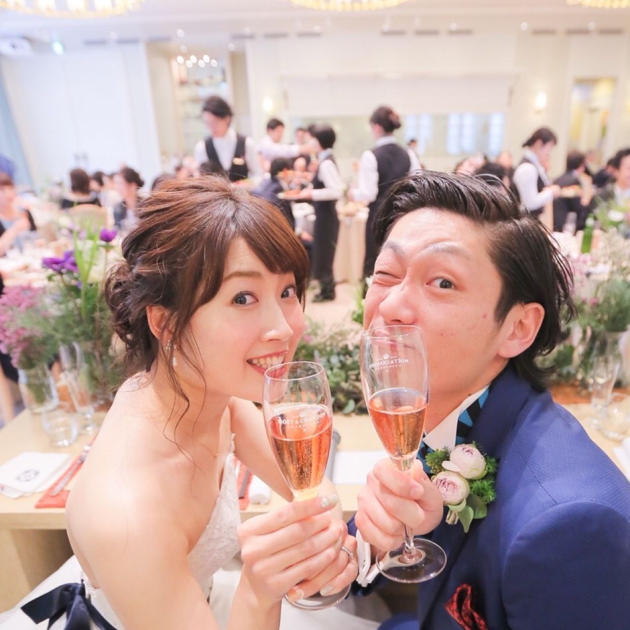 披露宴パーティのカバー写真