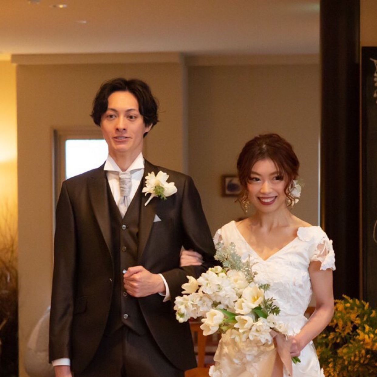 披露宴パーティのカバー写真