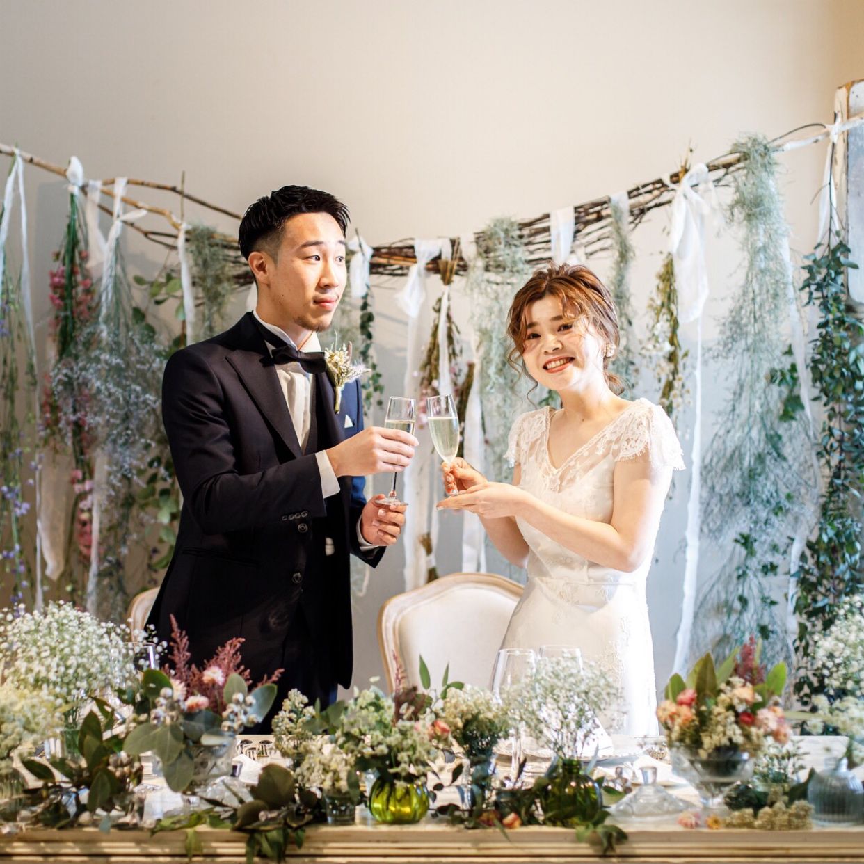 披露宴パーティのカバー写真