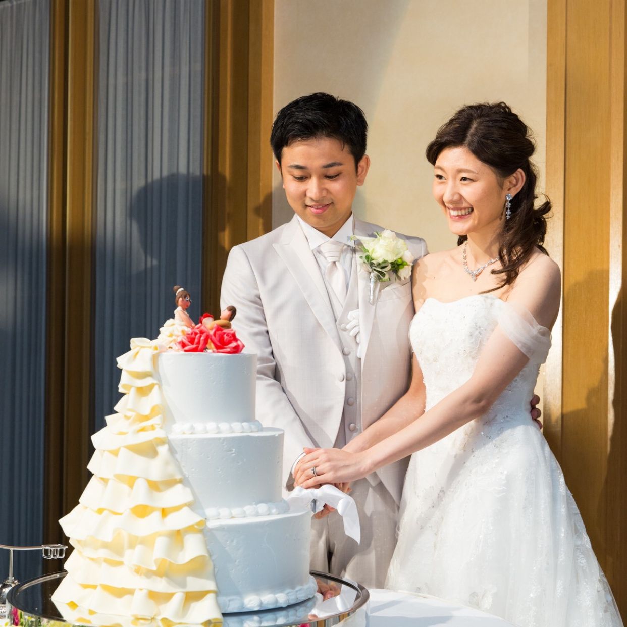 披露宴パーティのカバー写真