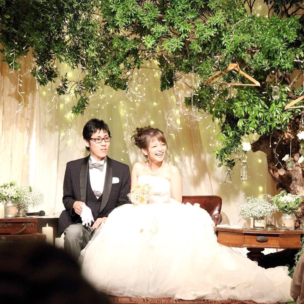 披露宴パーティのカバー写真