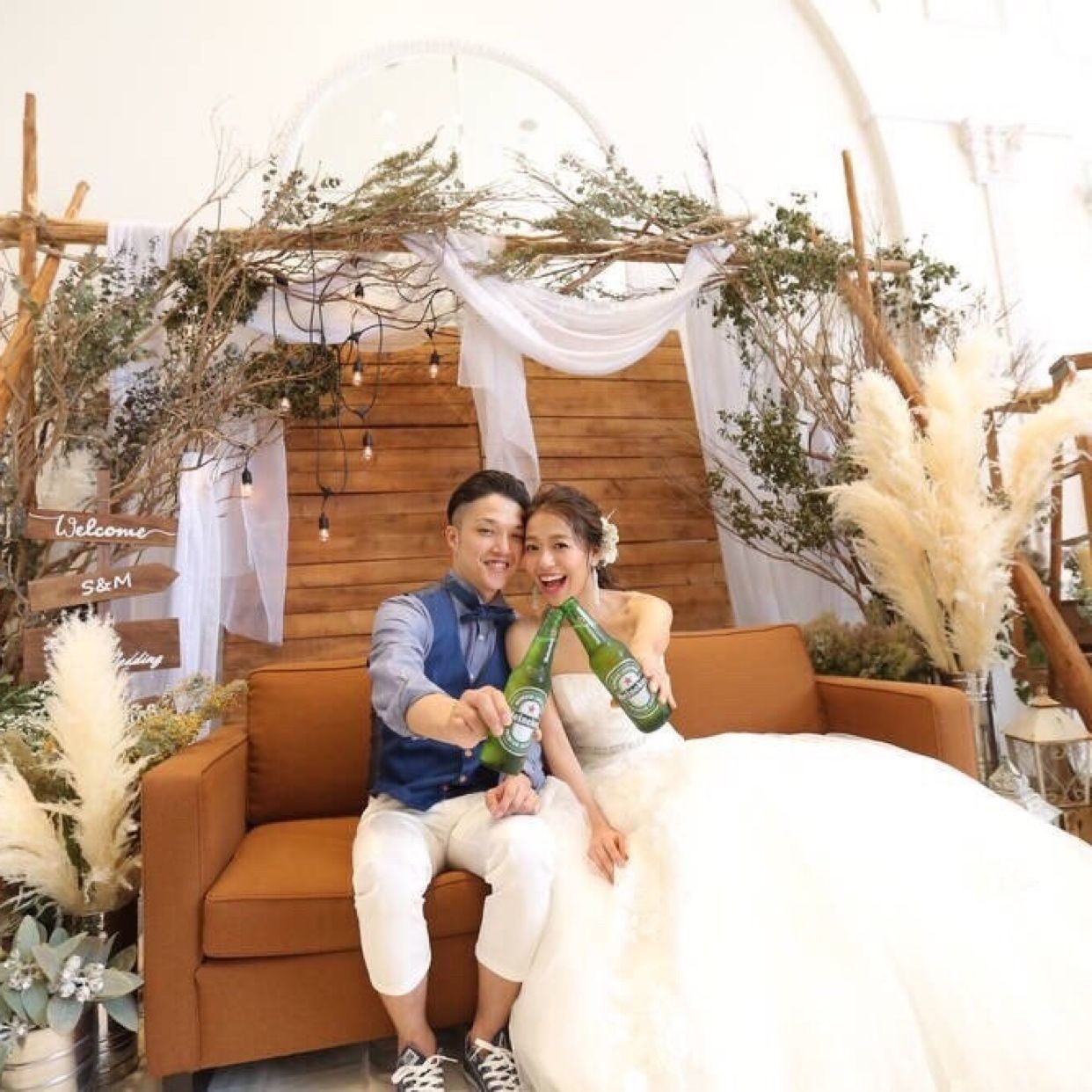 披露宴パーティのカバー写真