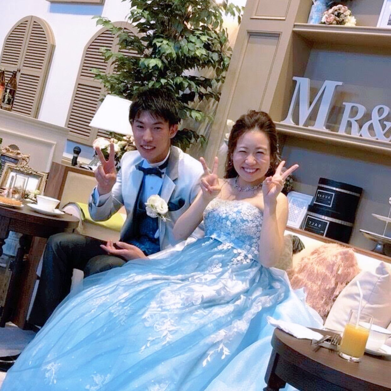 披露宴パーティのカバー写真