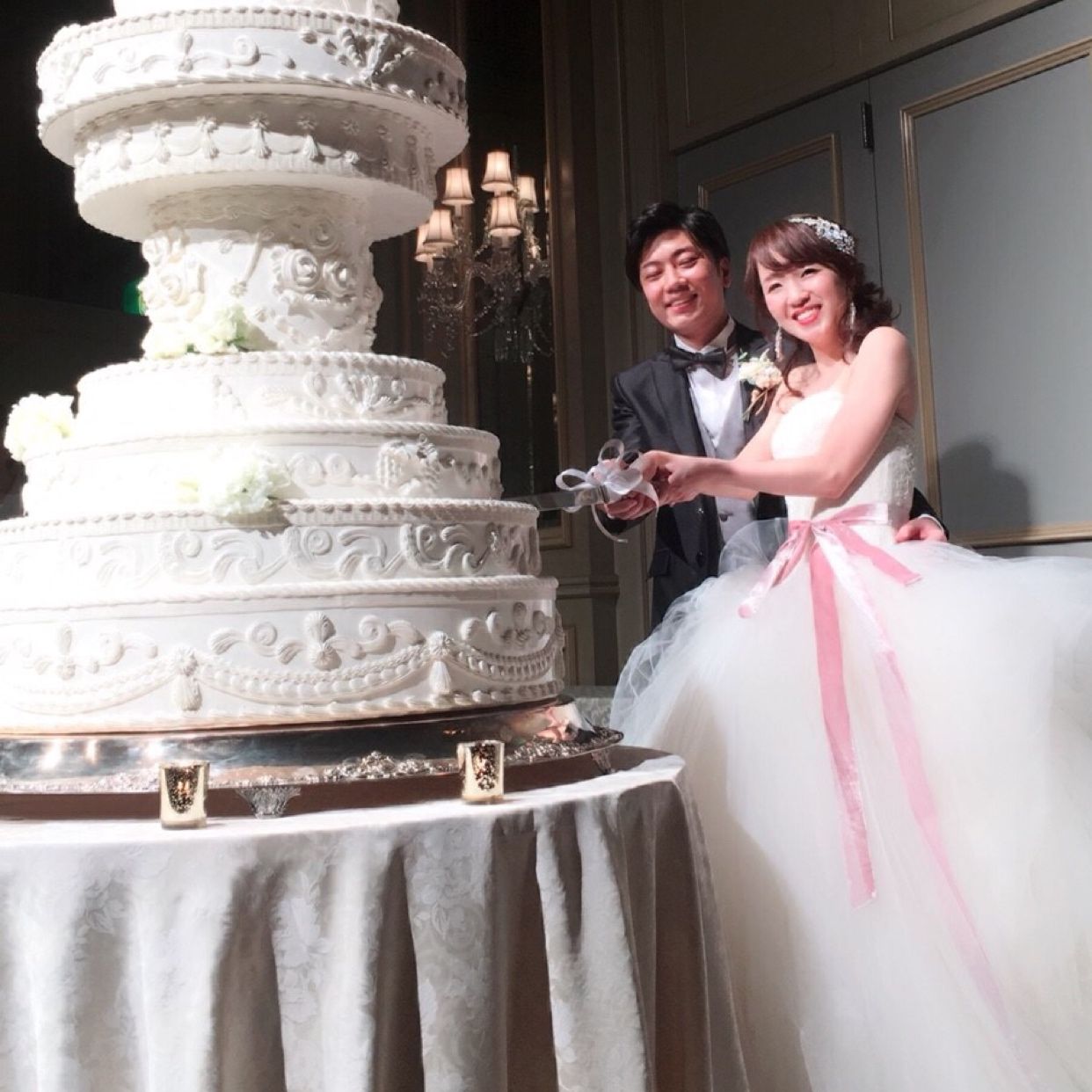 披露宴パーティのカバー写真