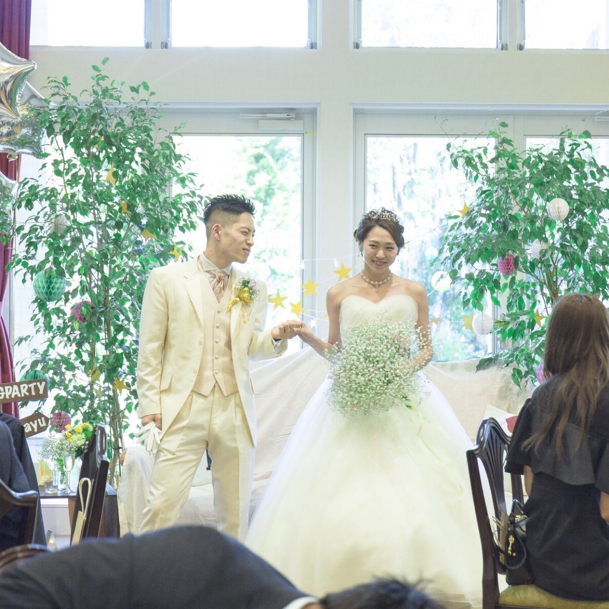 披露宴パーティのカバー写真