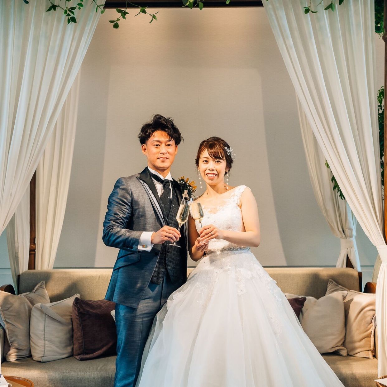 披露宴パーティのカバー写真