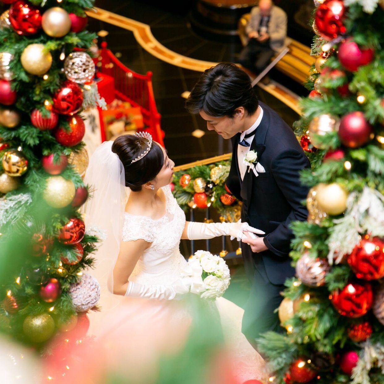 披露宴パーティのカバー写真