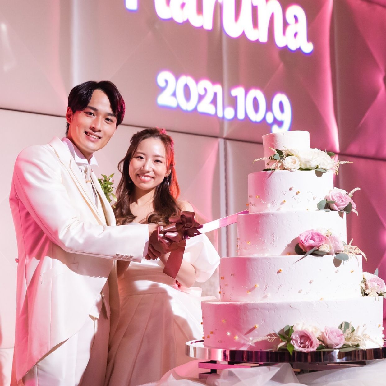 披露宴パーティのカバー写真