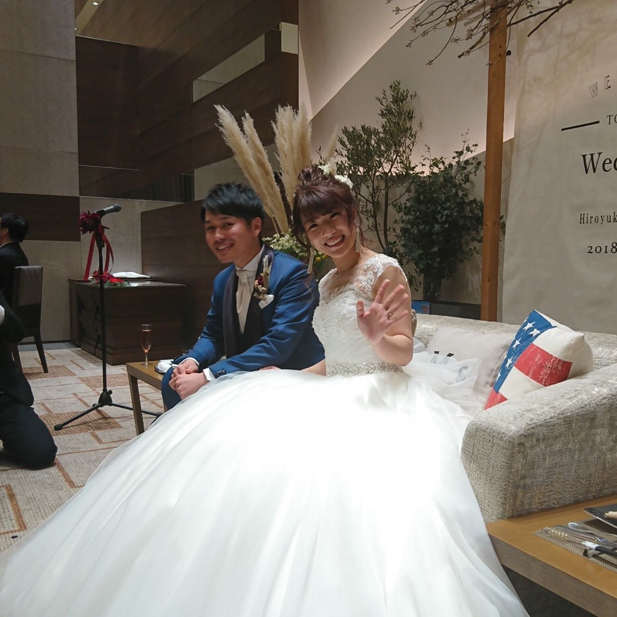 披露宴パーティのカバー写真