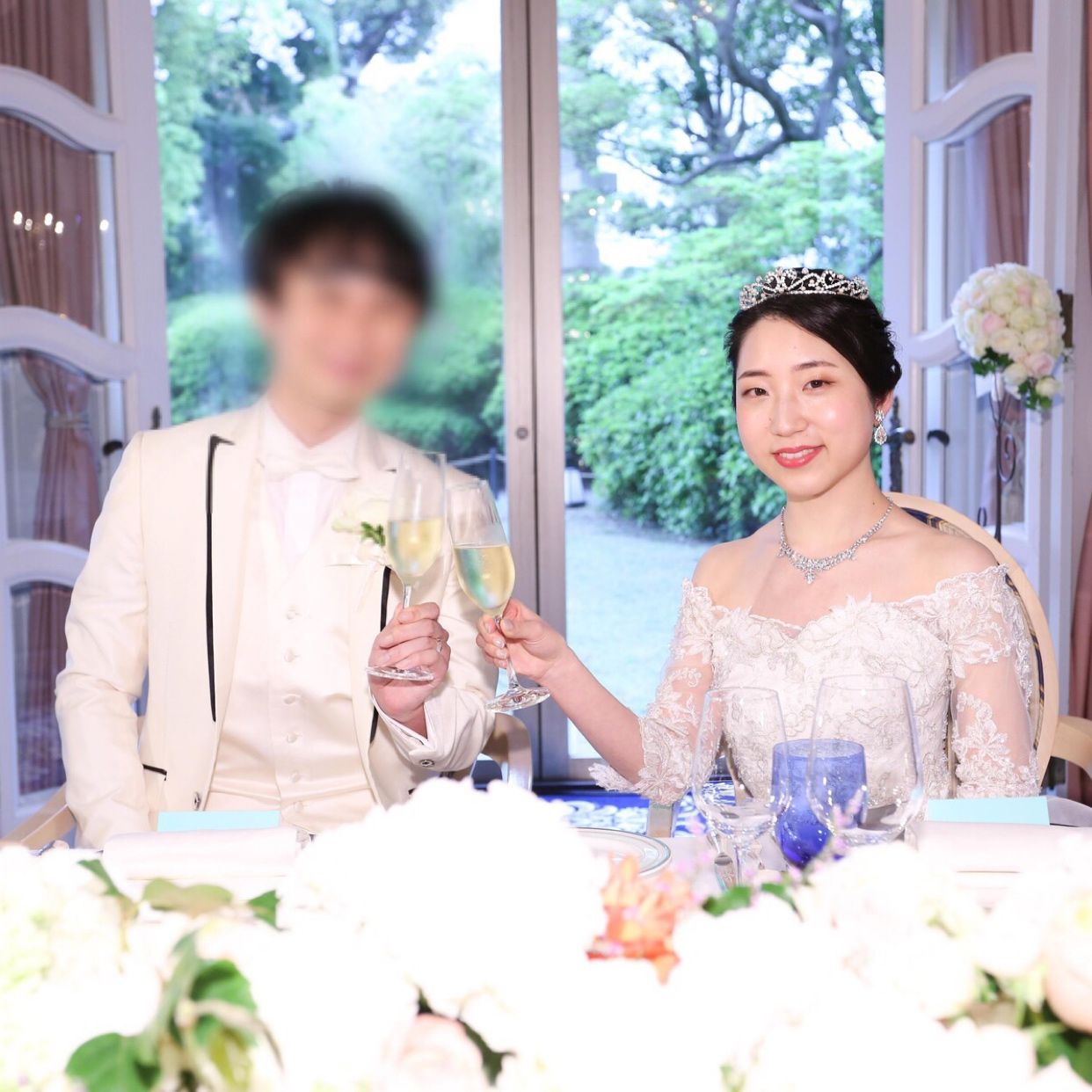 披露宴パーティのカバー写真