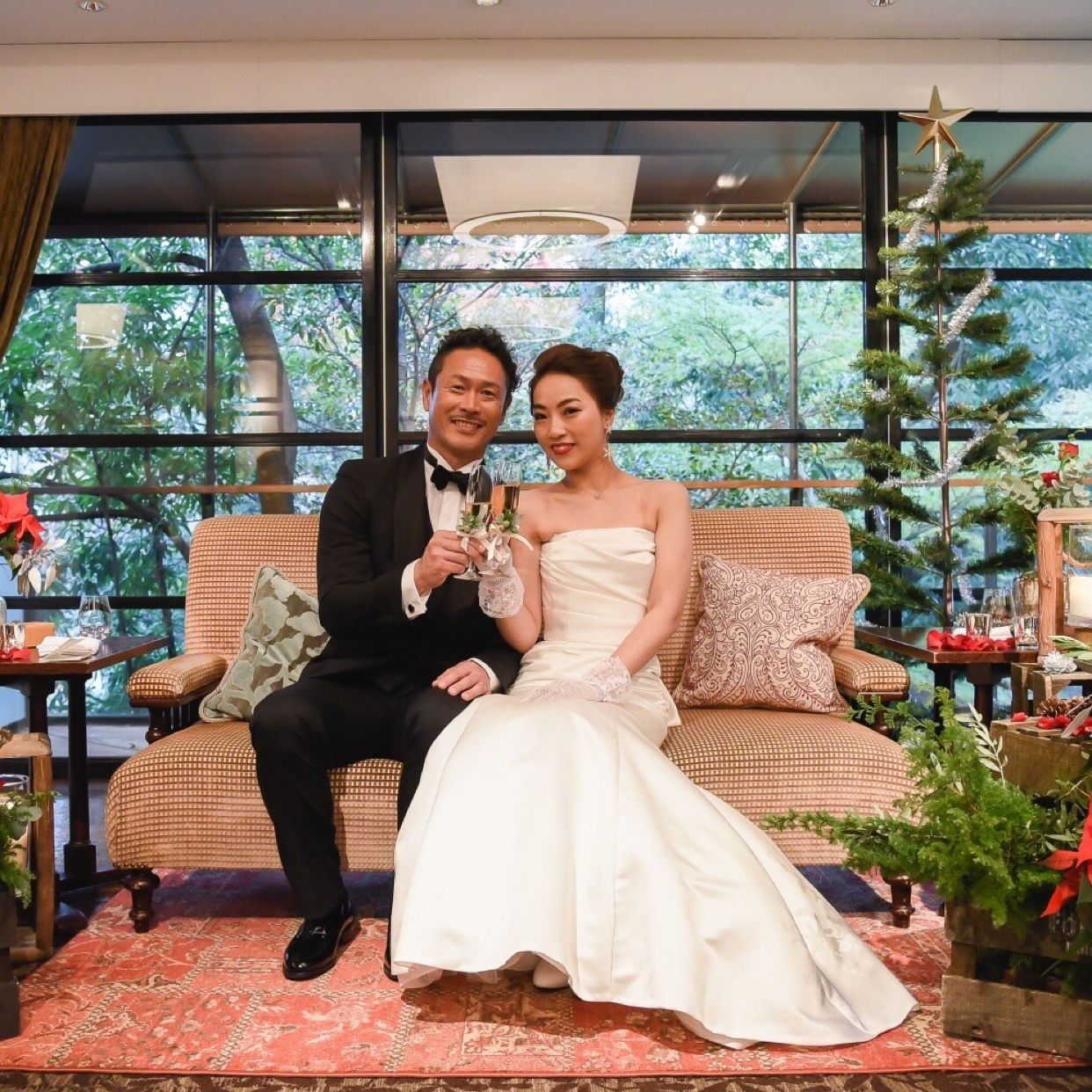 披露宴パーティのカバー写真