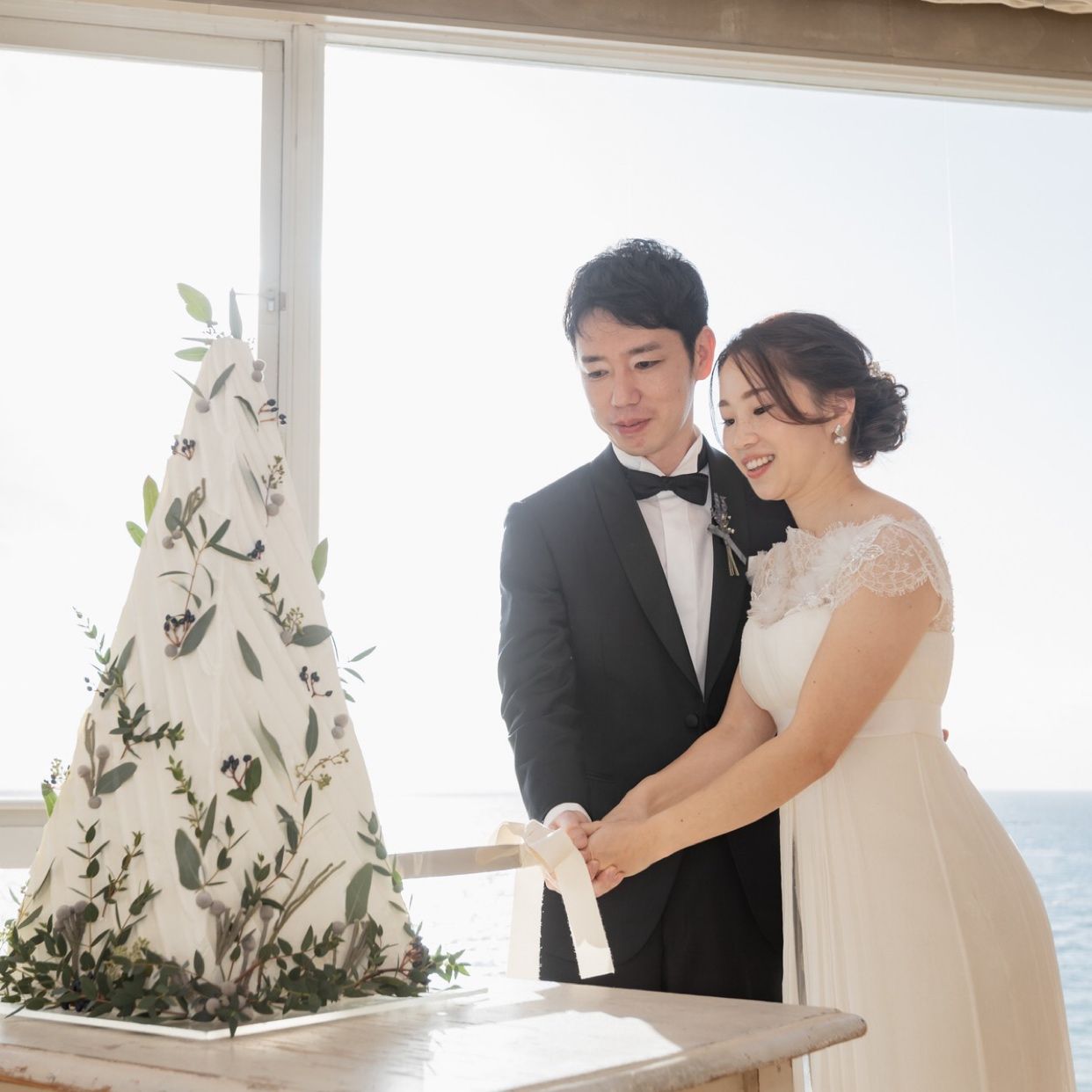 披露宴パーティのカバー写真