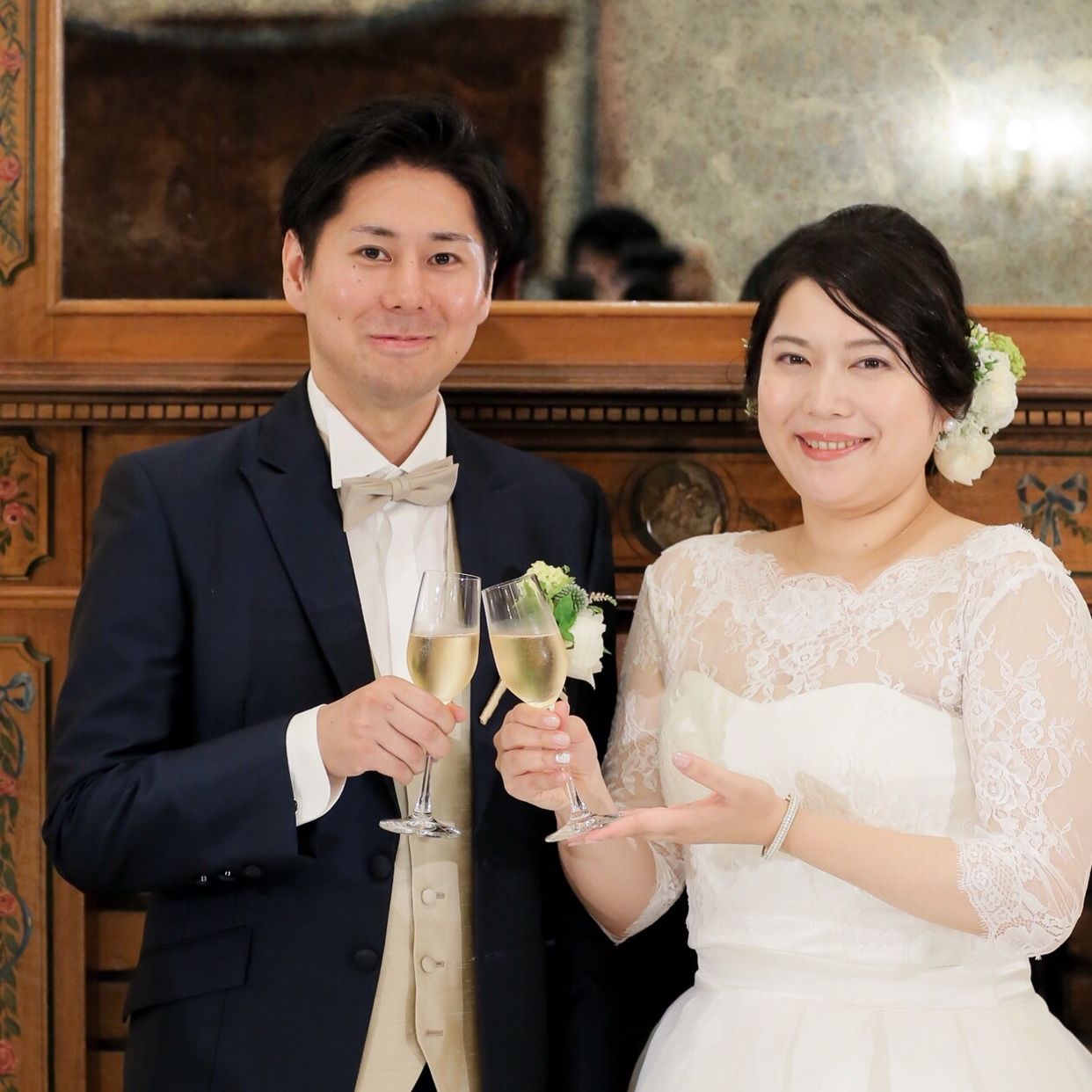 披露宴パーティのカバー写真