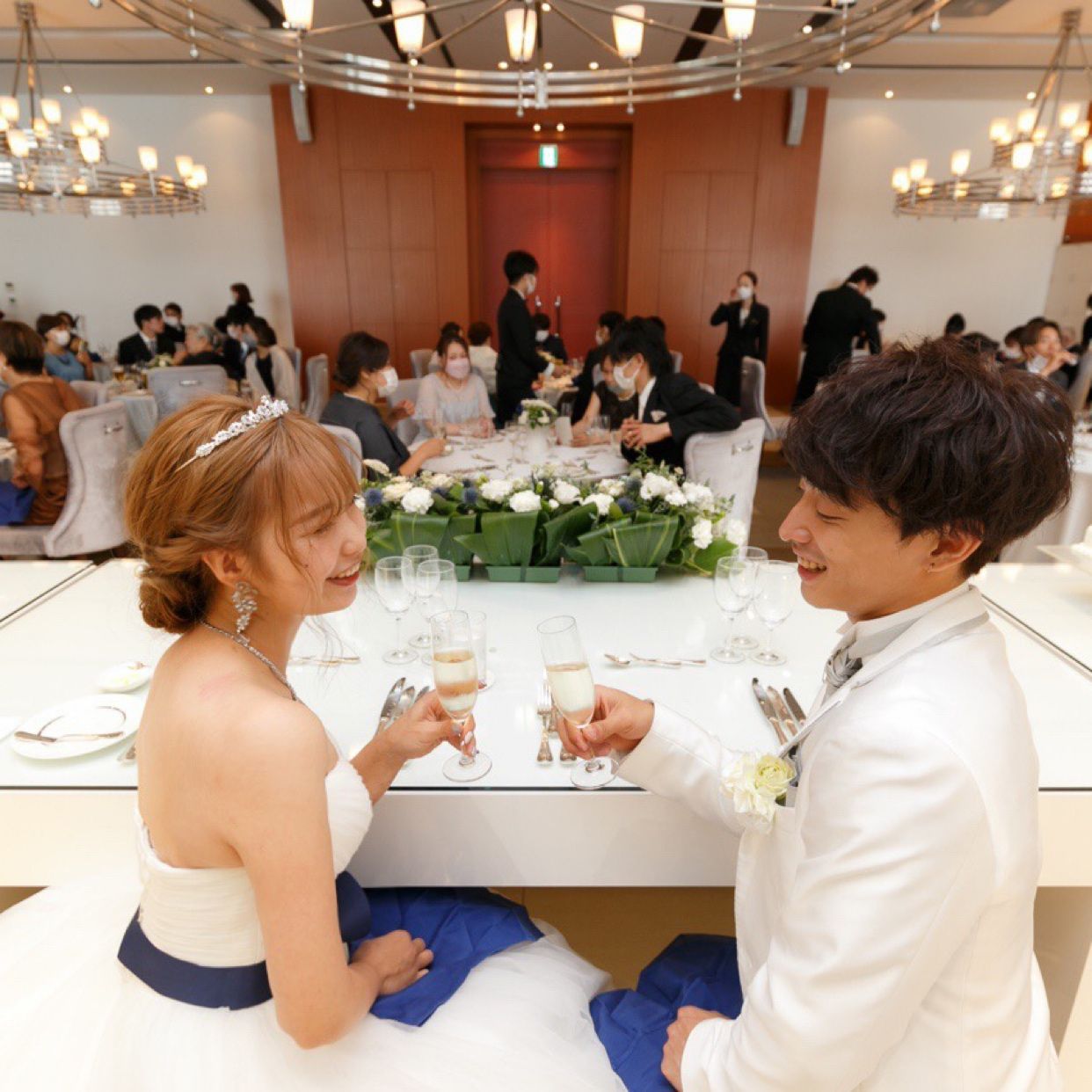 披露宴パーティのカバー写真