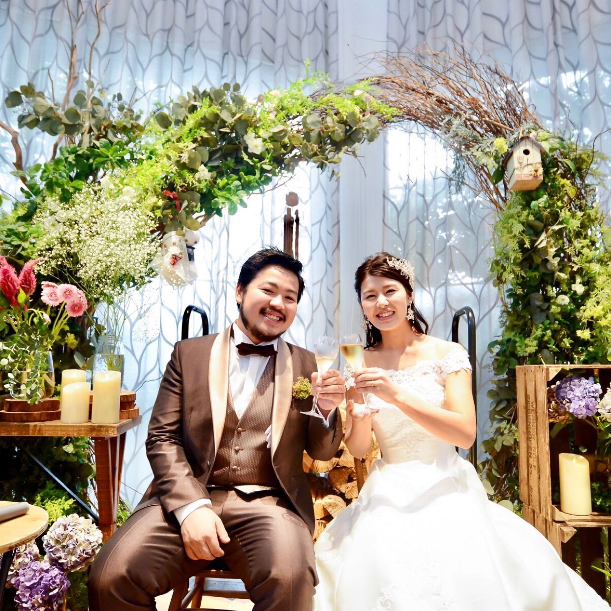 披露宴パーティのカバー写真