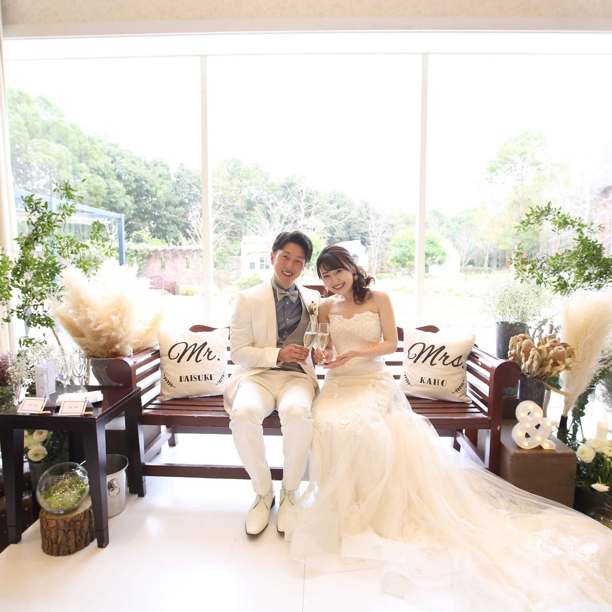 披露宴パーティのカバー写真