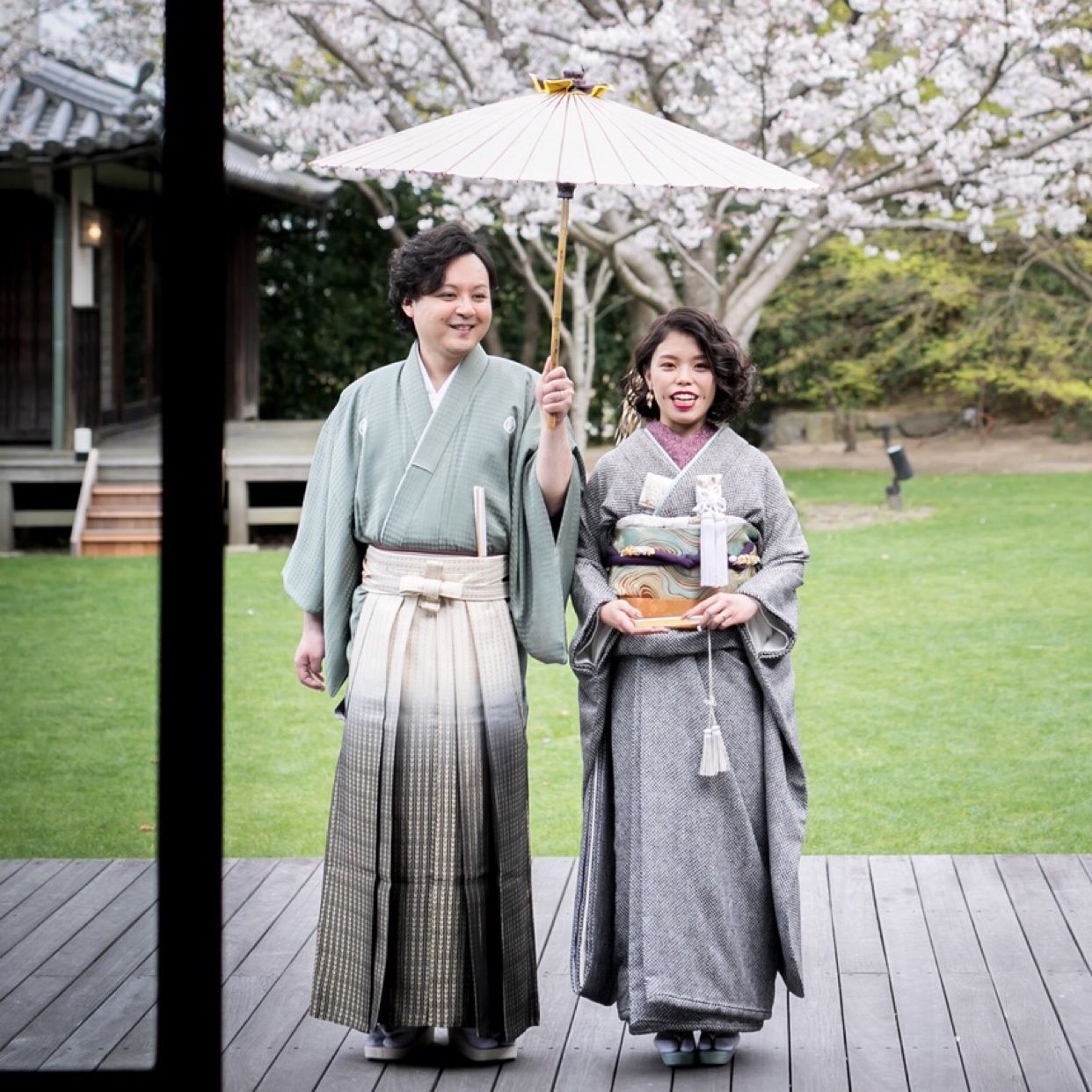 披露宴パーティのカバー写真