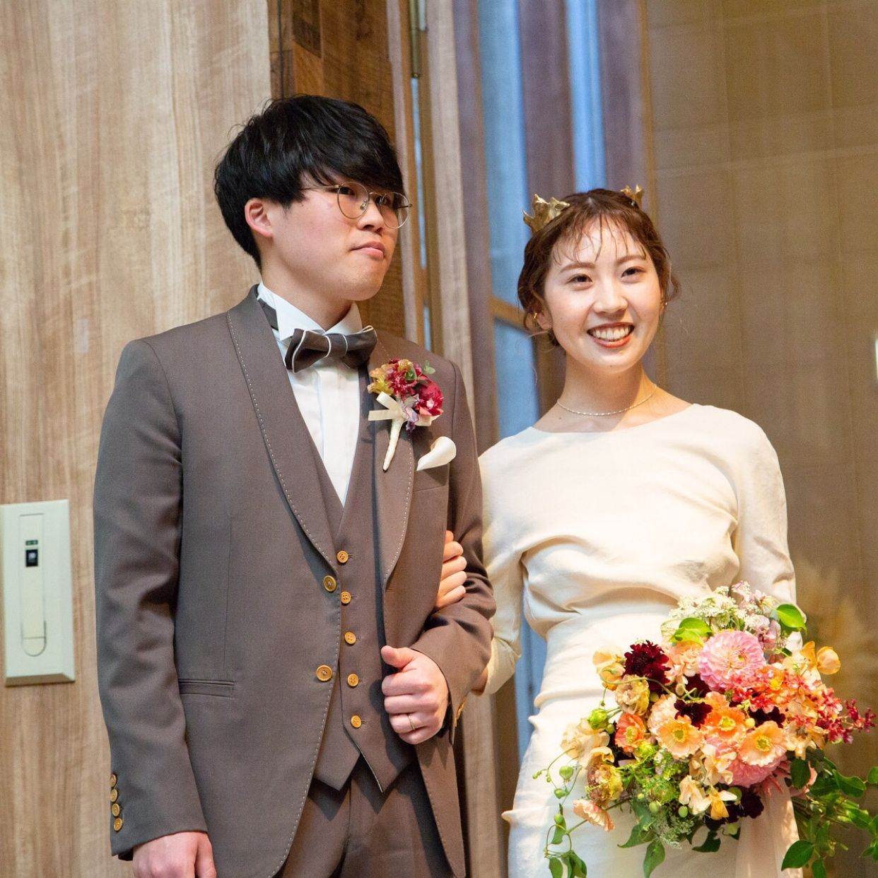 披露宴パーティのカバー写真