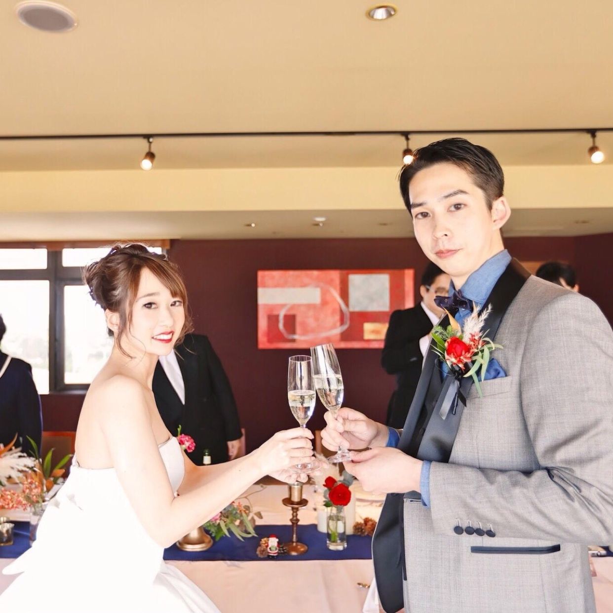 披露宴パーティのカバー写真