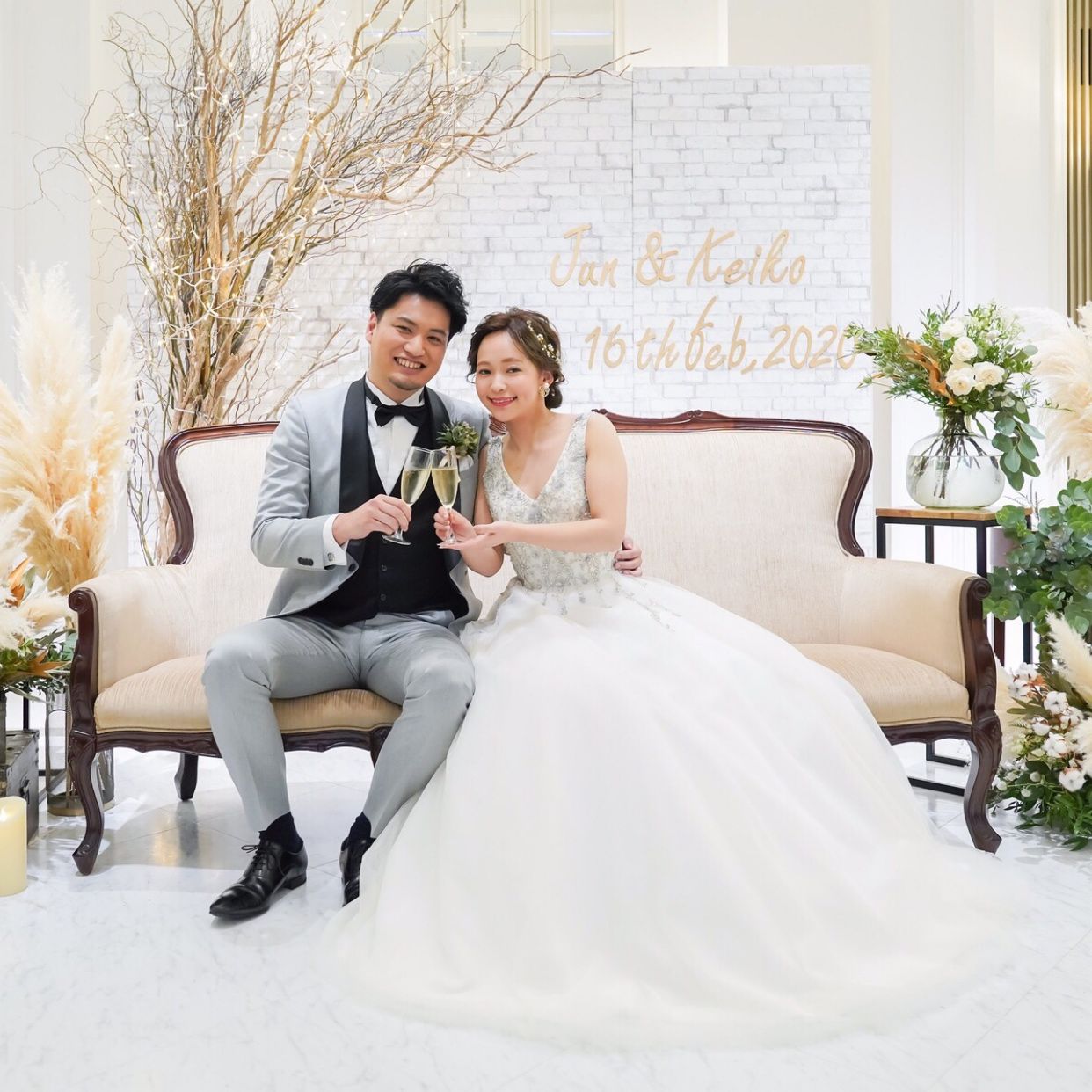 披露宴パーティのカバー写真