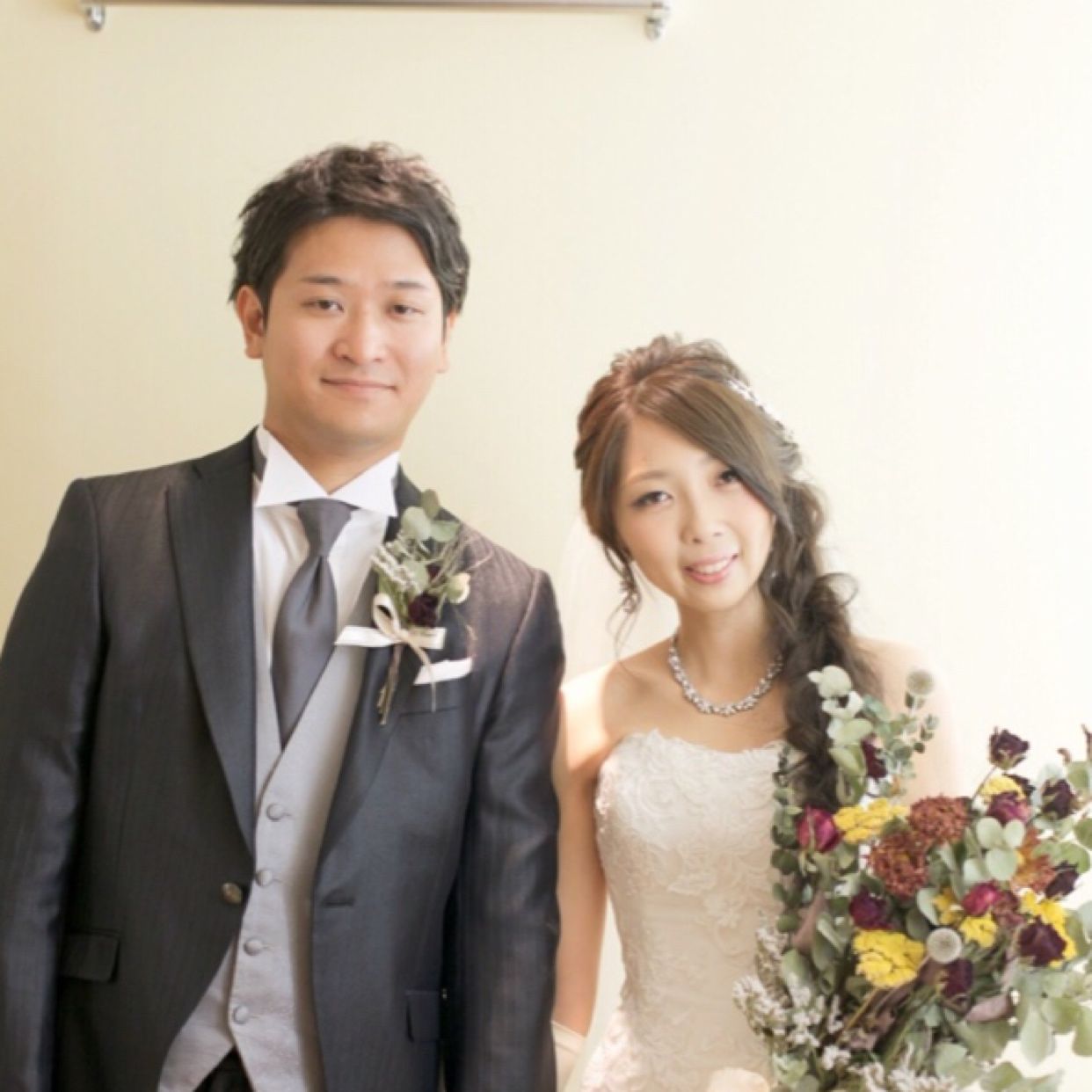 披露宴パーティのカバー写真