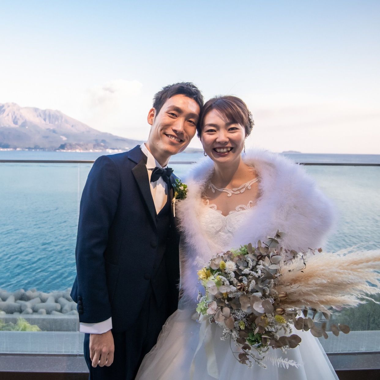 披露宴パーティのカバー写真