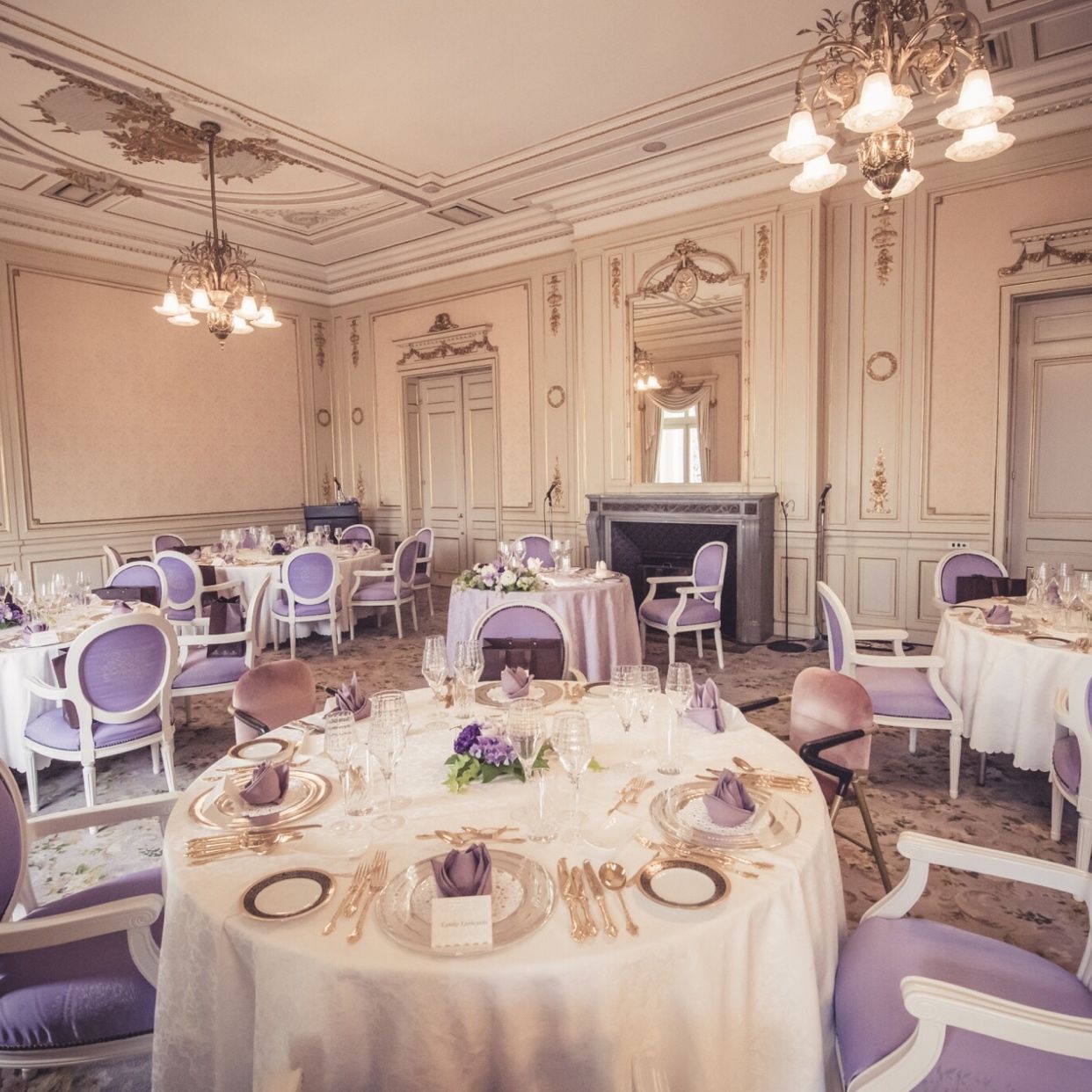 披露宴パーティのカバー写真