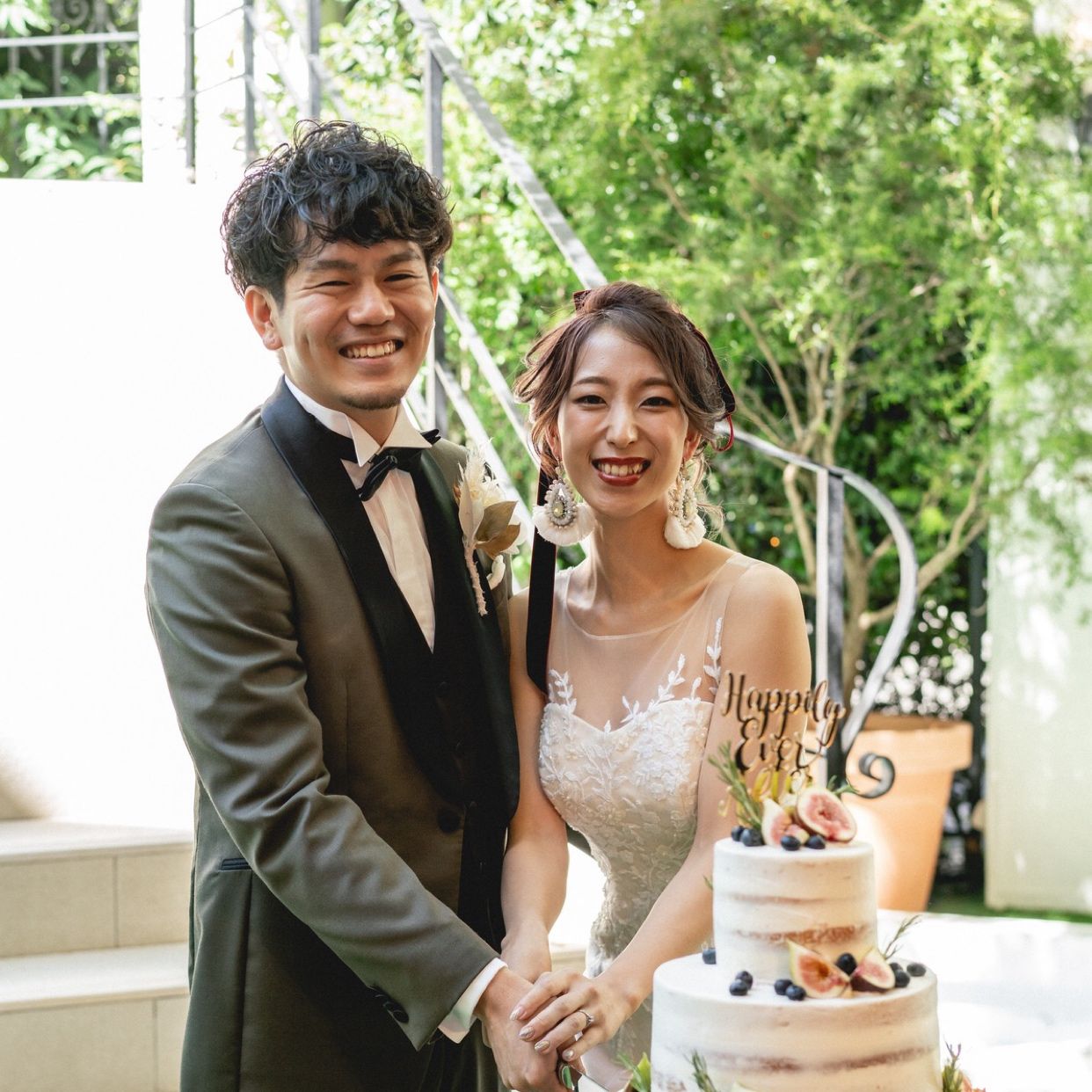 披露宴パーティのカバー写真