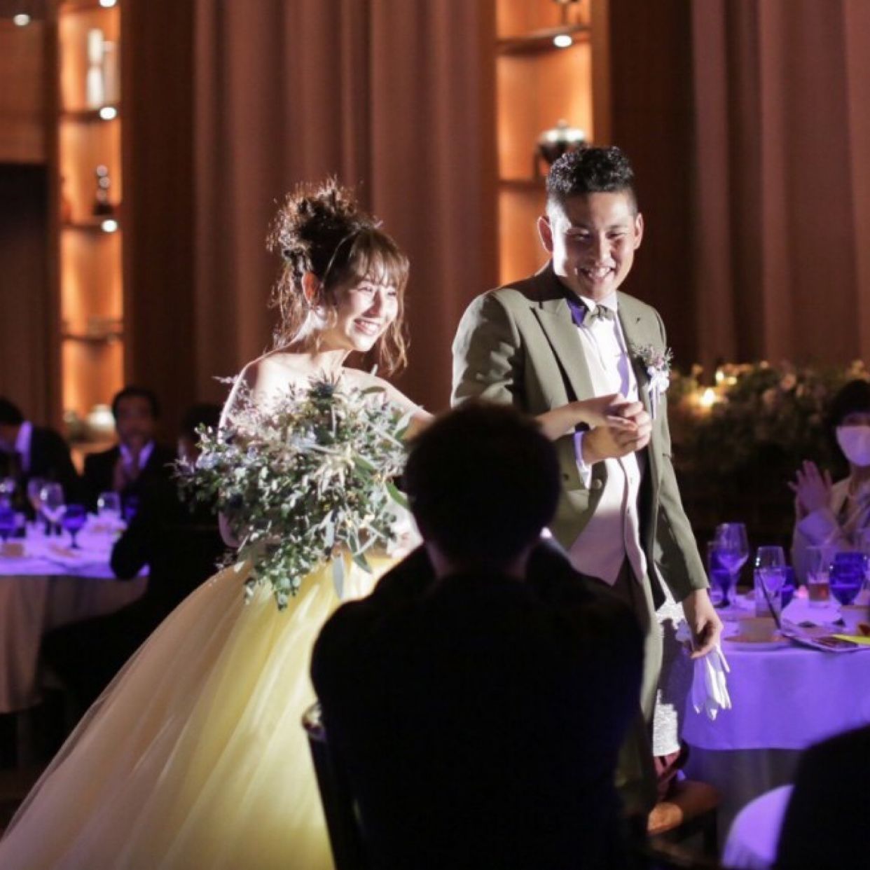 披露宴パーティのカバー写真