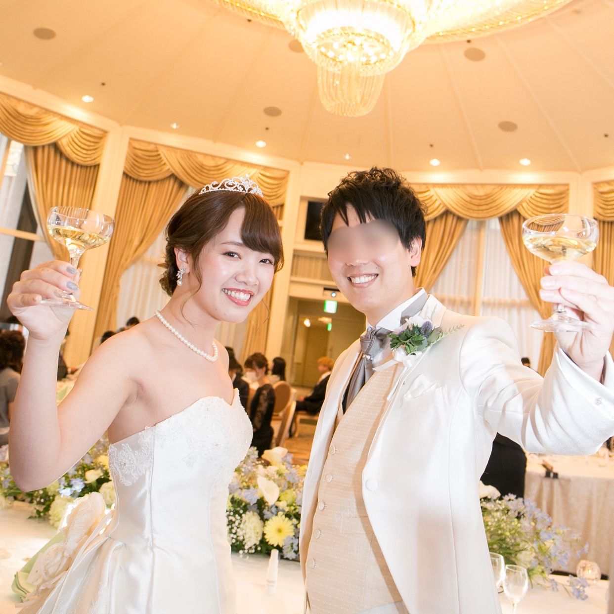 披露宴パーティのカバー写真