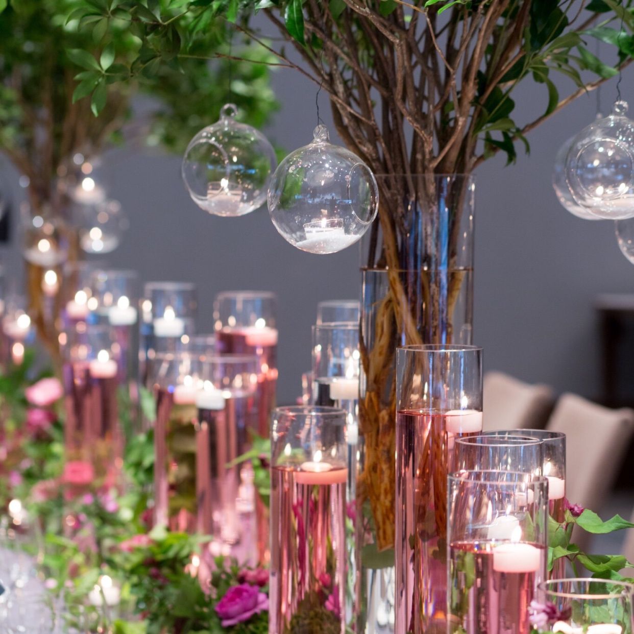 披露宴パーティのカバー写真