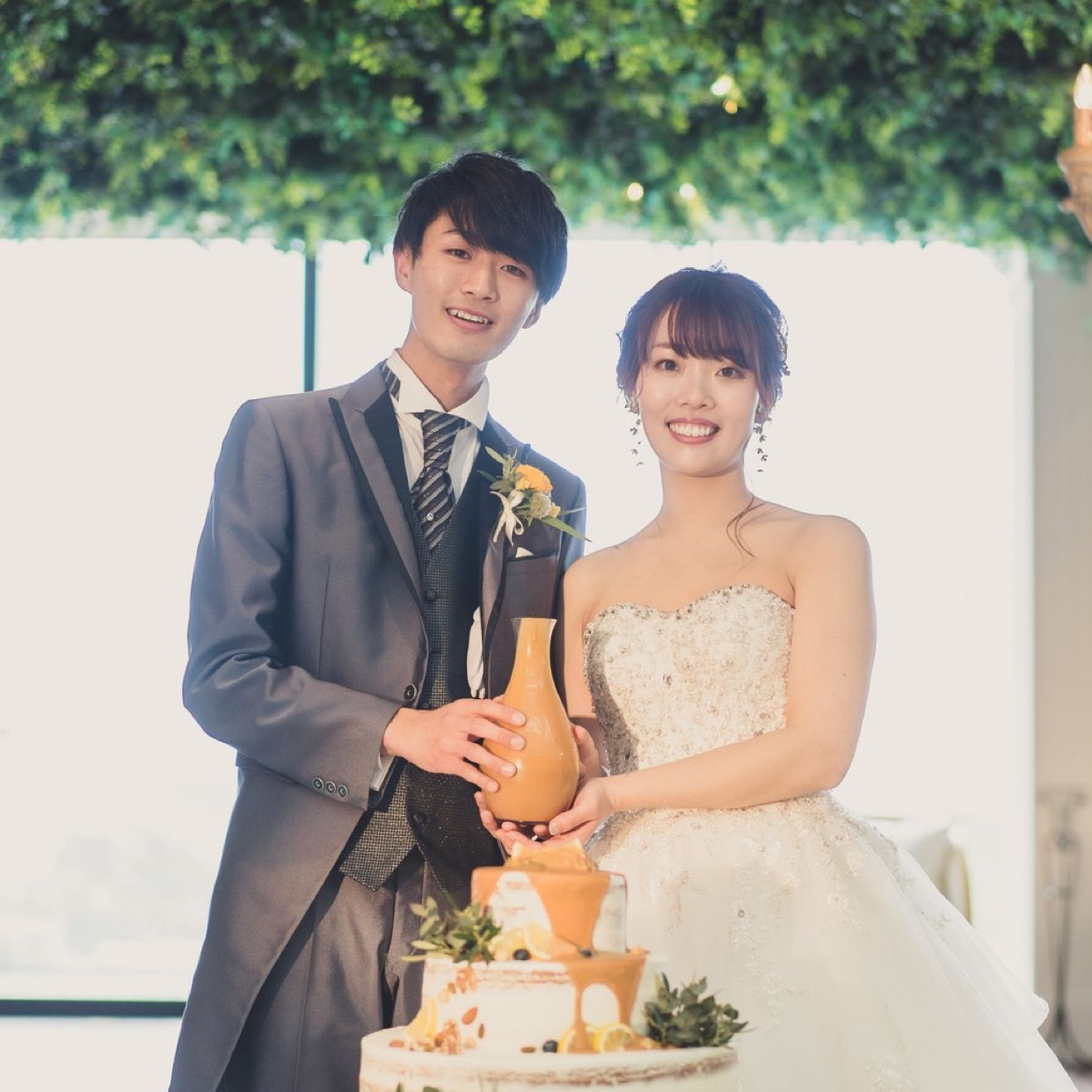 披露宴パーティのカバー写真