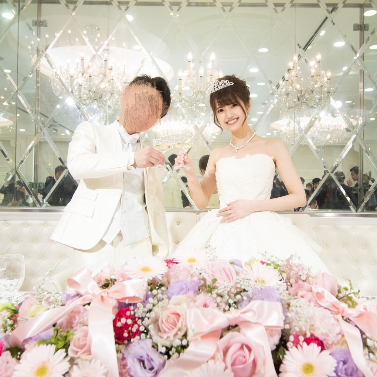 披露宴パーティのカバー写真