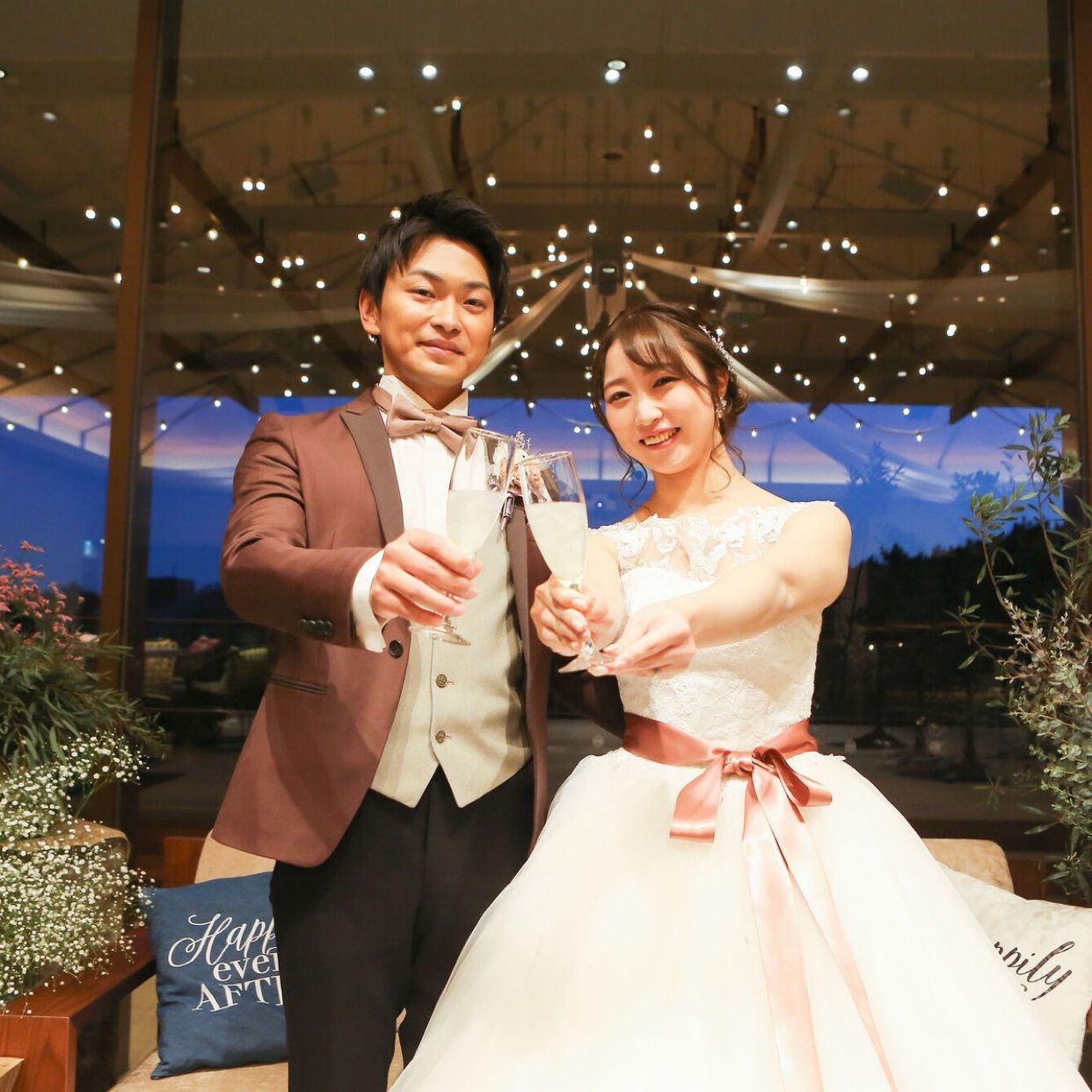 披露宴パーティのカバー写真