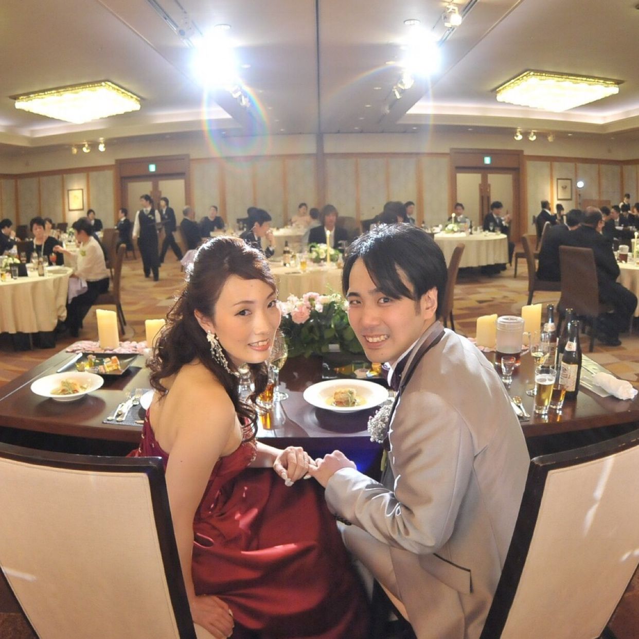 披露宴パーティのカバー写真