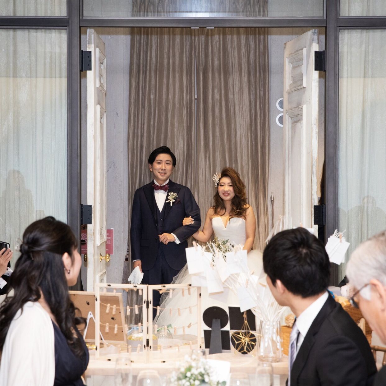 披露宴パーティのカバー写真